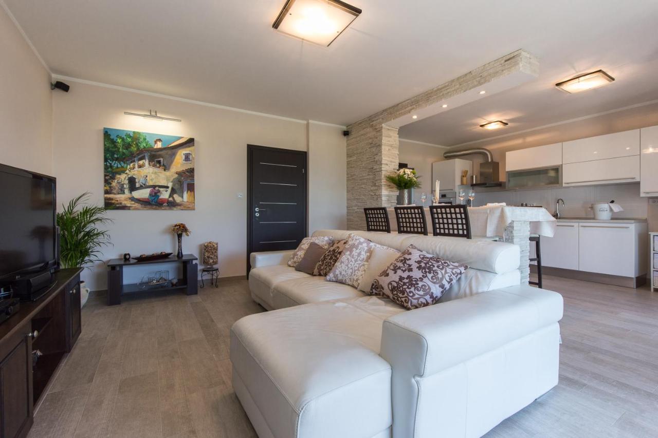 Deluxe Sea View Apartment Mate Balote Rijeka Luaran gambar